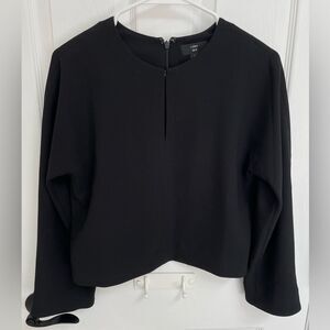 J. Crew 365 Black Long Sleeve Cropped Split Neck Crepe Top Women’s Size 0
